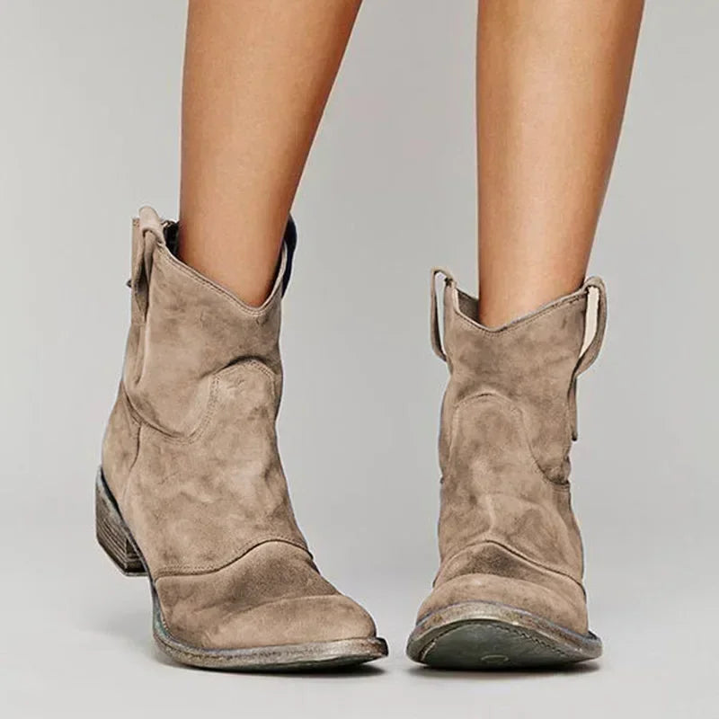 Paloma | Vintage western ankle boots